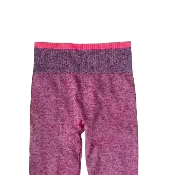 Spanx Look At Me Now Seamless Sculpt Legging Spacedye Coral Punch Medium NWT - Picture 3 of 9